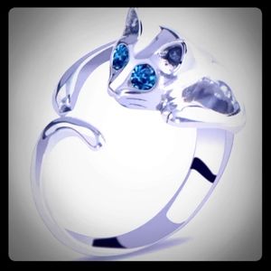 Silver cat ring